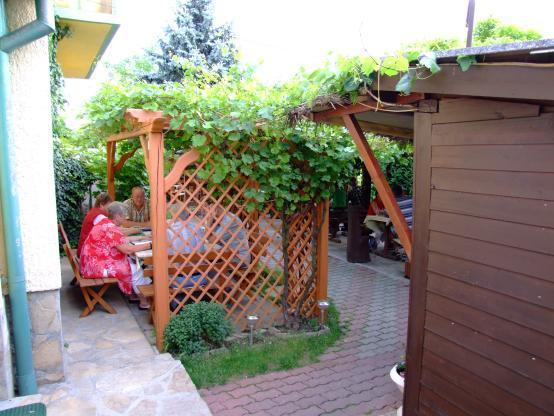 Grill Garten Vendégház Hotel Keszthely Exterior foto